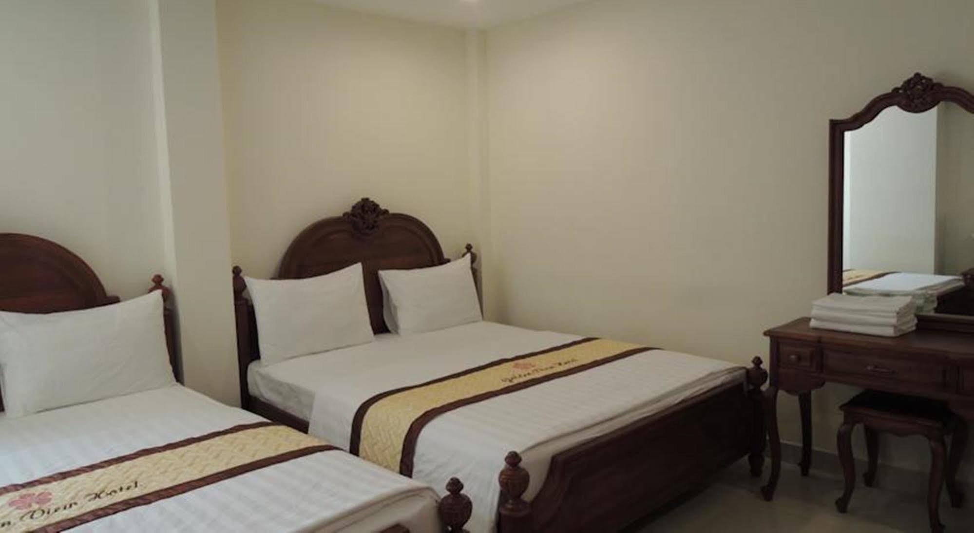 Golden View Saigon Hotel Ho Chi Minh City Exterior photo